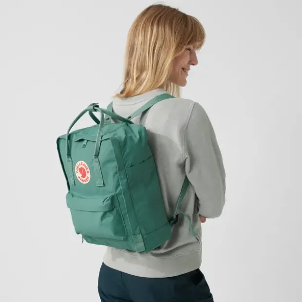 Fritidssekk Fjällräven Kånken Rainbow 16 550-907