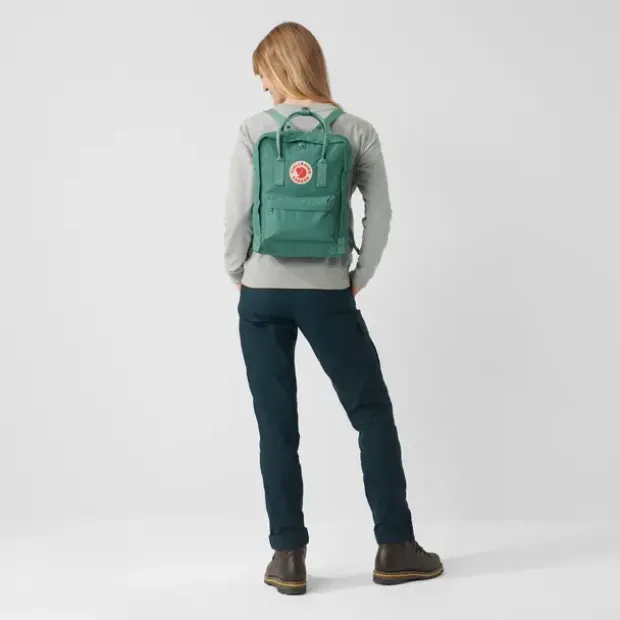 Fritidssekk Fjällräven Kånken Rainbow 16 550-907