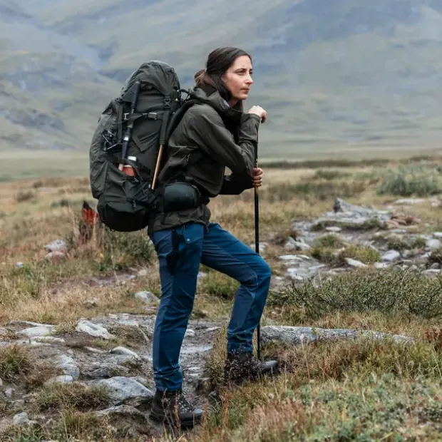 Kort bukse til dameFjällräven Abisko Hybrid Tra Short W 38