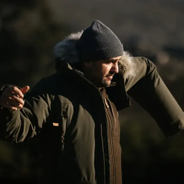 Parkas til herreFjällräven Nuuk Lite Parka 550