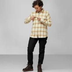 Skjorte til dameFjällräven Övik Heavy Flannel W 021-11