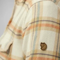 Skjorte til dameFjällräven Övik Heavy Flannel W 021-11
