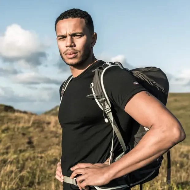 Skjorte til herreDevold Breeze Merino Tee 950