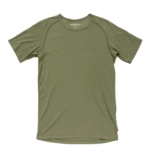 Skjorte til herreDevold Lauparen Merino Tee 404